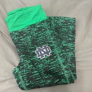 Notre dame capri leggings